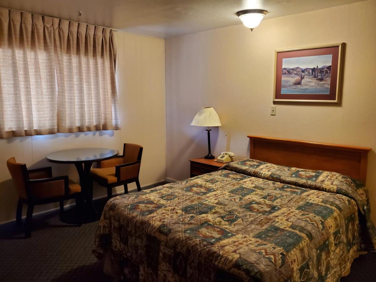 Sands Motel Grants Bagian luar foto